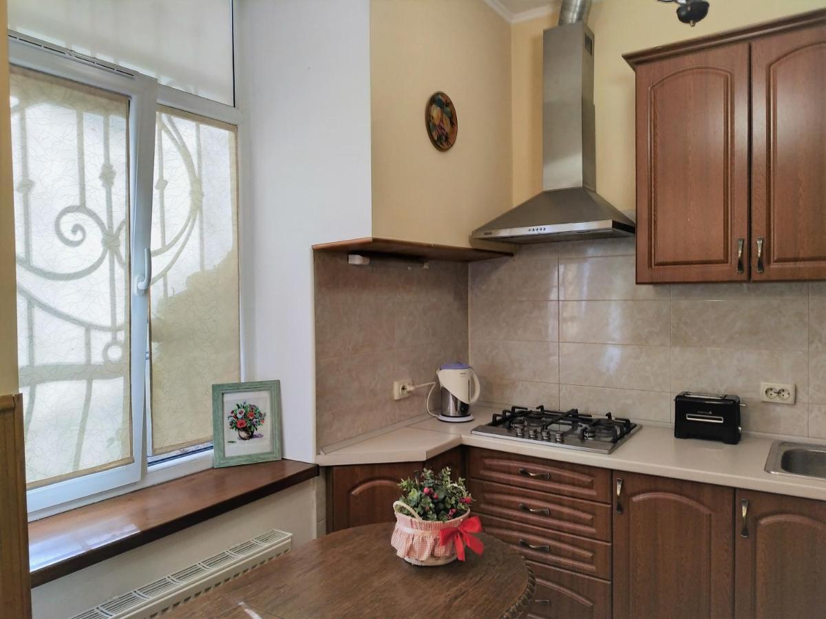 리비프 У Князя Лева Поряд Площі Ринок At Duke'S Aparment Next To Rynok Square 아파트 외부 사진